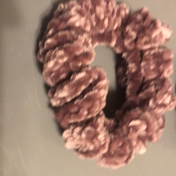 Scrunches - Picture 3 of 4